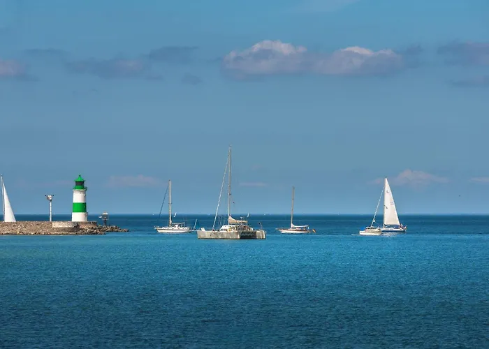 Beachloungethree- 1 Og, Meerblick, Balkon, Kamin, Sauna Appartement *